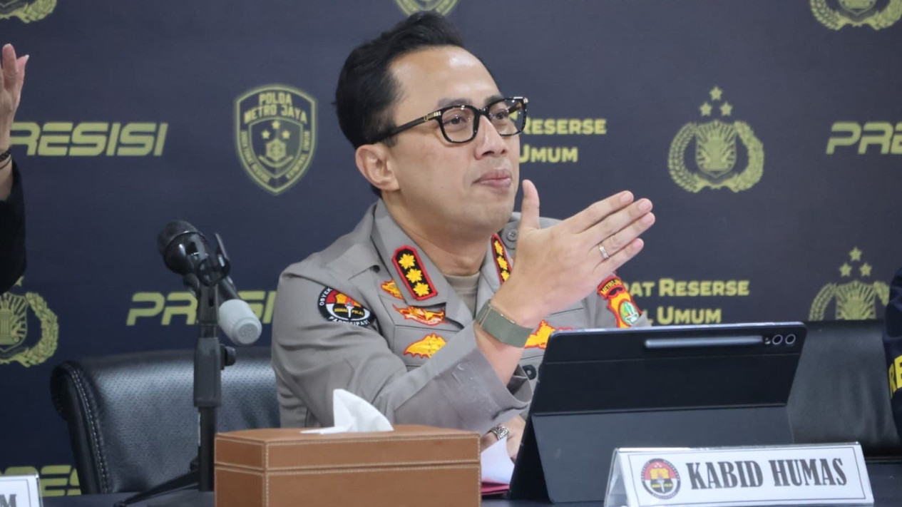 67b05e089618f-kabid-humas-polda-metro-jaya-kombes-pol-ade-ary-syam-indradi_1265_711