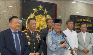 6911bb56d8c12-komisi-percepatan-reformasi-polri-bakal-tambah-satu-anggota-wanita-pekan-depan-sesuai-harapan-presiden_488_274